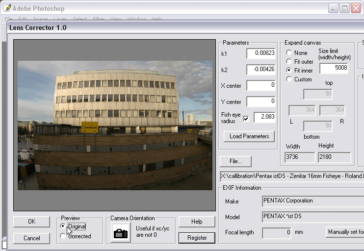 Animated screenshot of the Lens Corrector GUI.